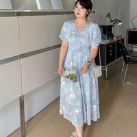 軽やかなプリントシフォンにホワイトの花刺繍 フェミニンワンピース