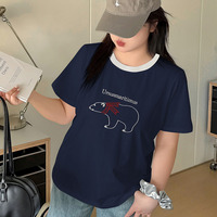 胸のロゴ＆シロクマ刺繍が大人可愛いリンガー半袖Tシャツ