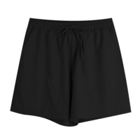 デイリーからリゾートまで大活躍するAラインショートパンツ