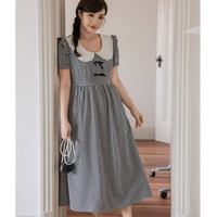 上品なジャガードチェック柄のクラシカルで大人可愛いワンピース