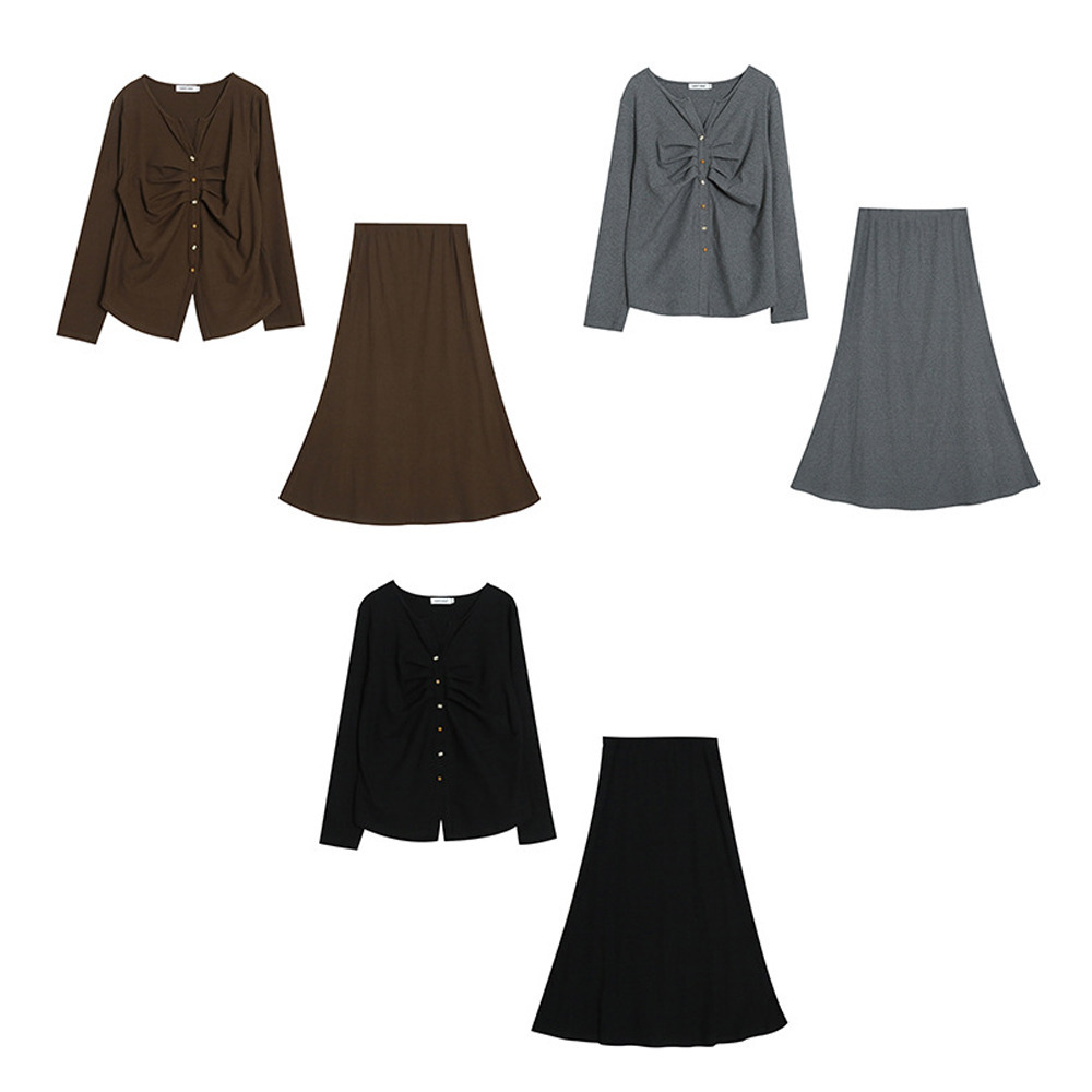 スタイルアップデザインでも着心地抜群のスカートスーツ20