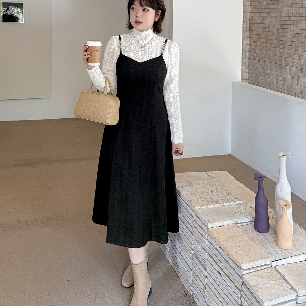 起毛レーストップスと細肩紐ジャンパースカート セットアップ1