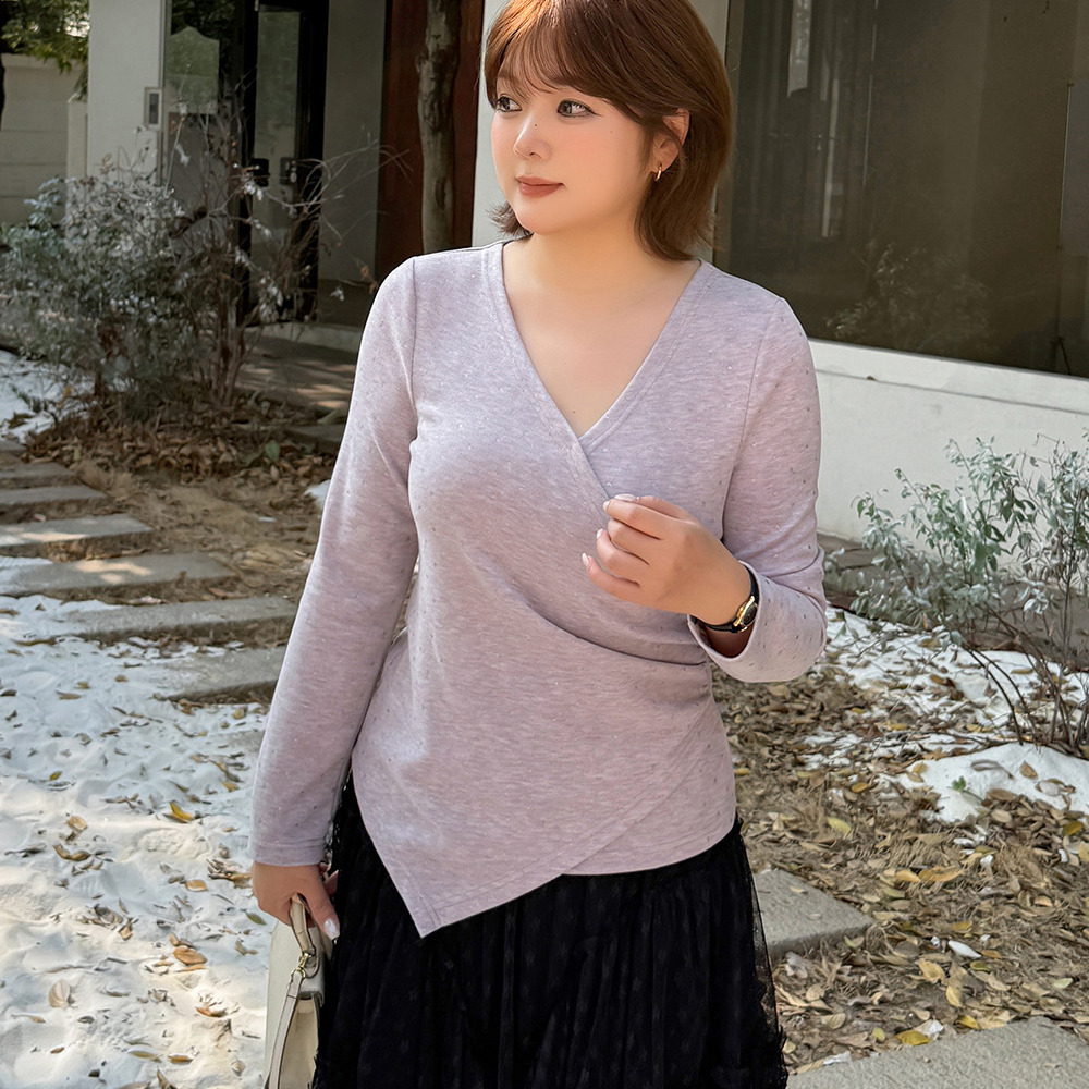 起毛素材で暖かい!キラキラのハートドット柄のアシンメトリートップス4