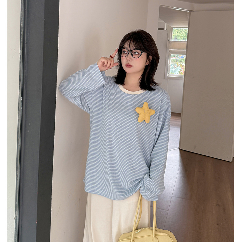 星モチーフ付き 細ボーダー オーバーサイズ ニットプルオーバー7