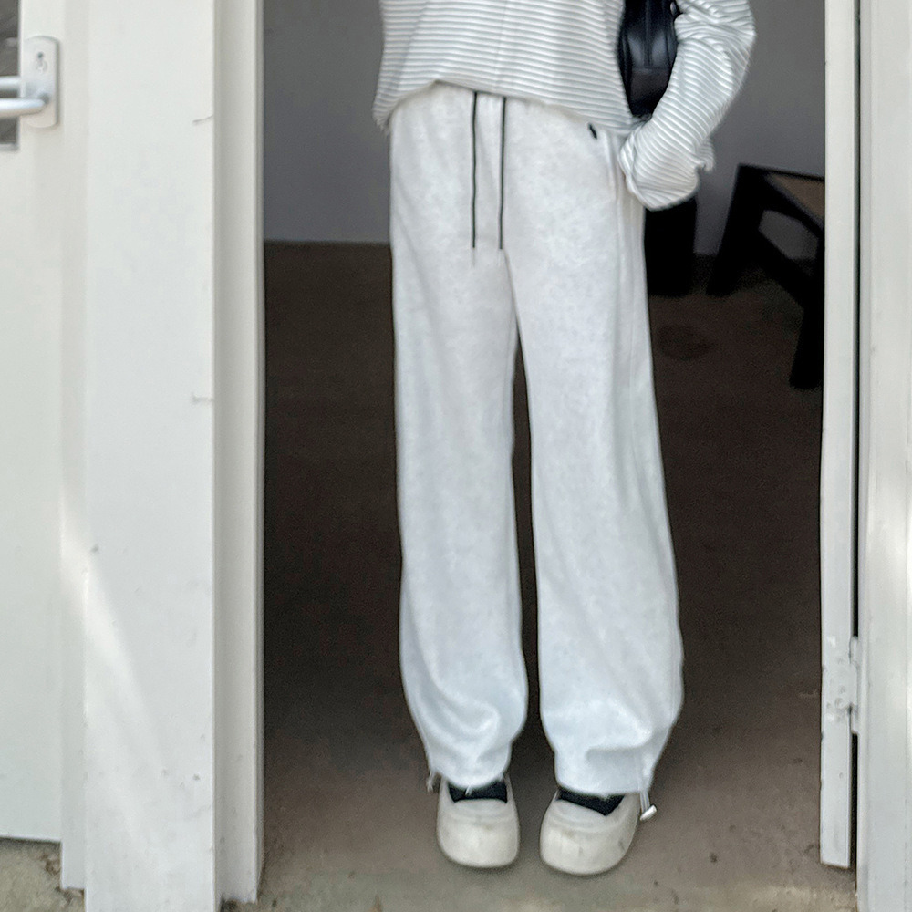 ニット複合生地の暖かで柔らかいスウェットシミターカジュアルパンツ2