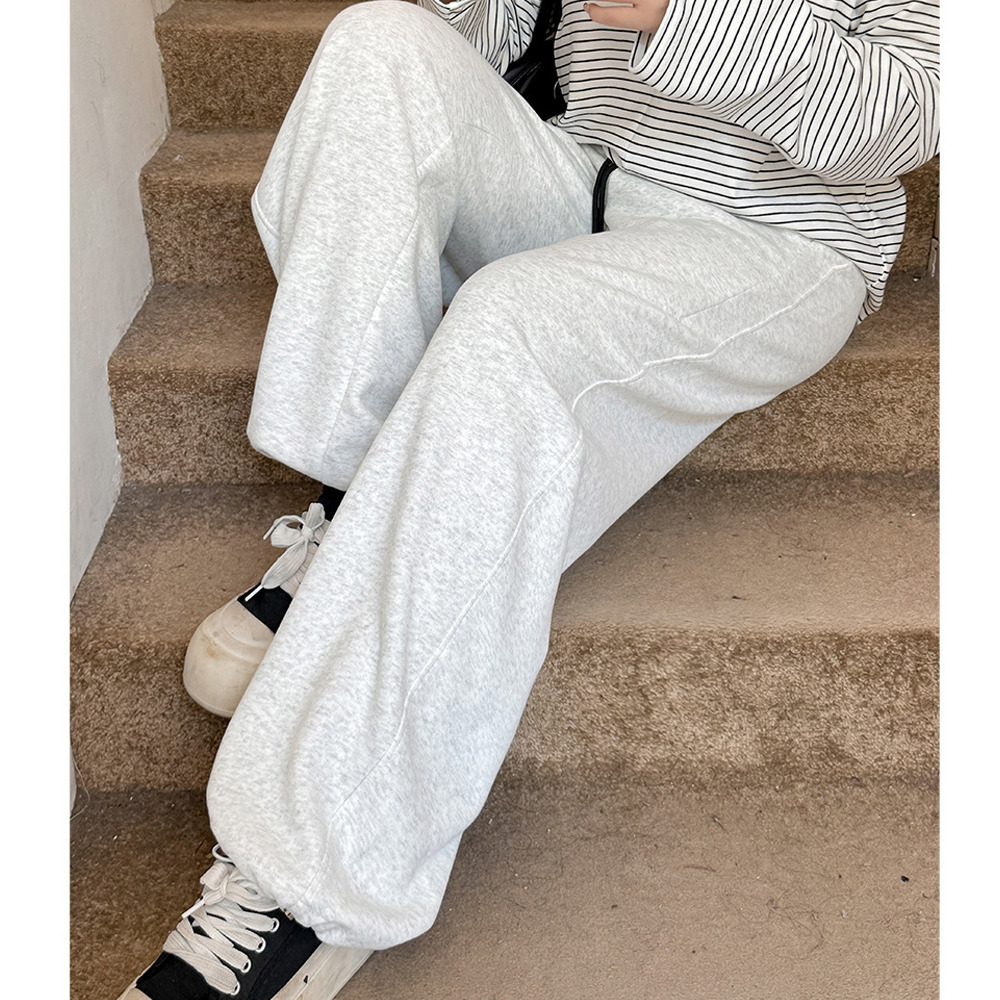 ニット複合生地の暖かで柔らかいスウェットシミターカジュアルパンツ5