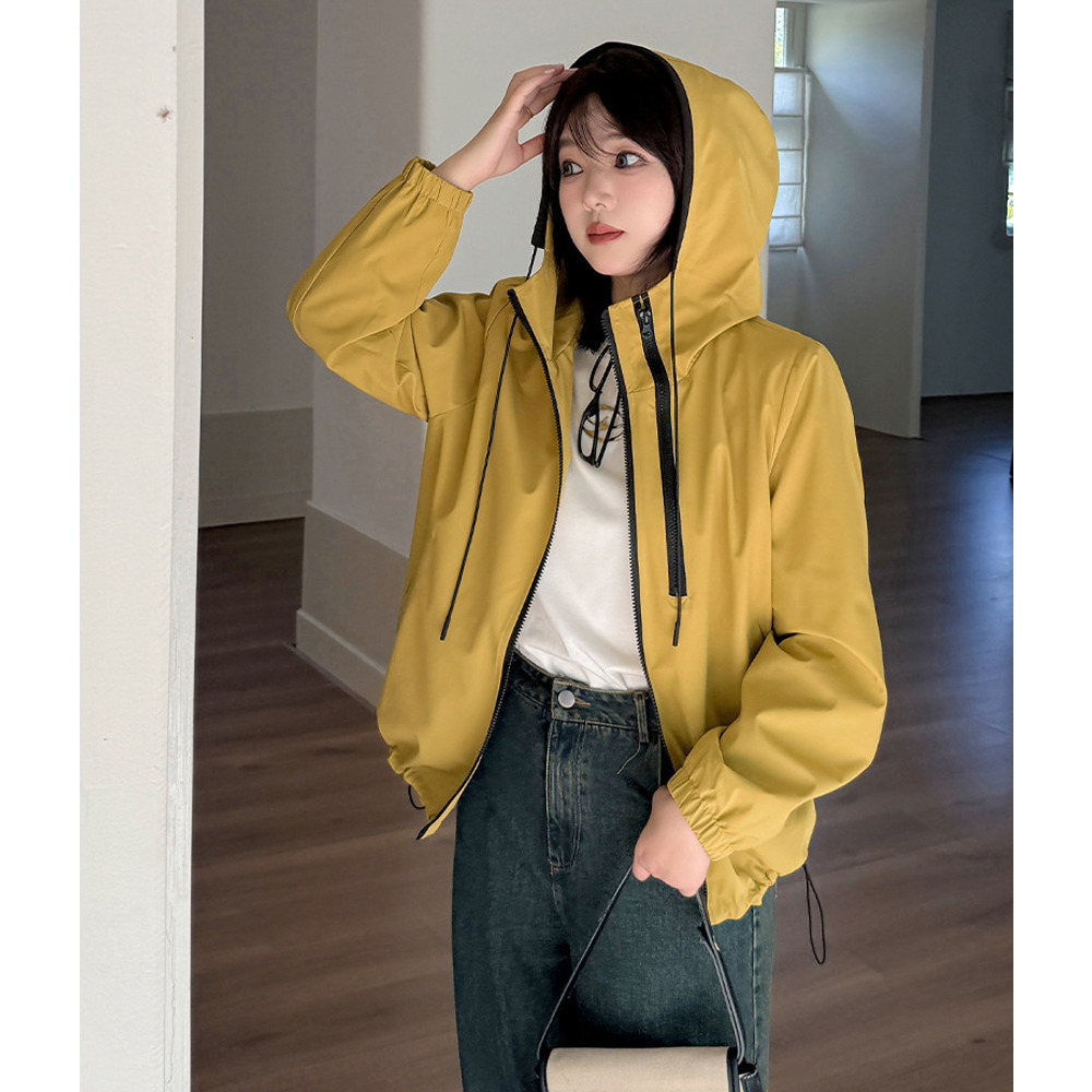 フード付きの配色ジッパー 防水マウンテンパーカー4