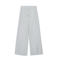 着膨れせずに暖かくドレープの綺麗なワイドストレートパンツ