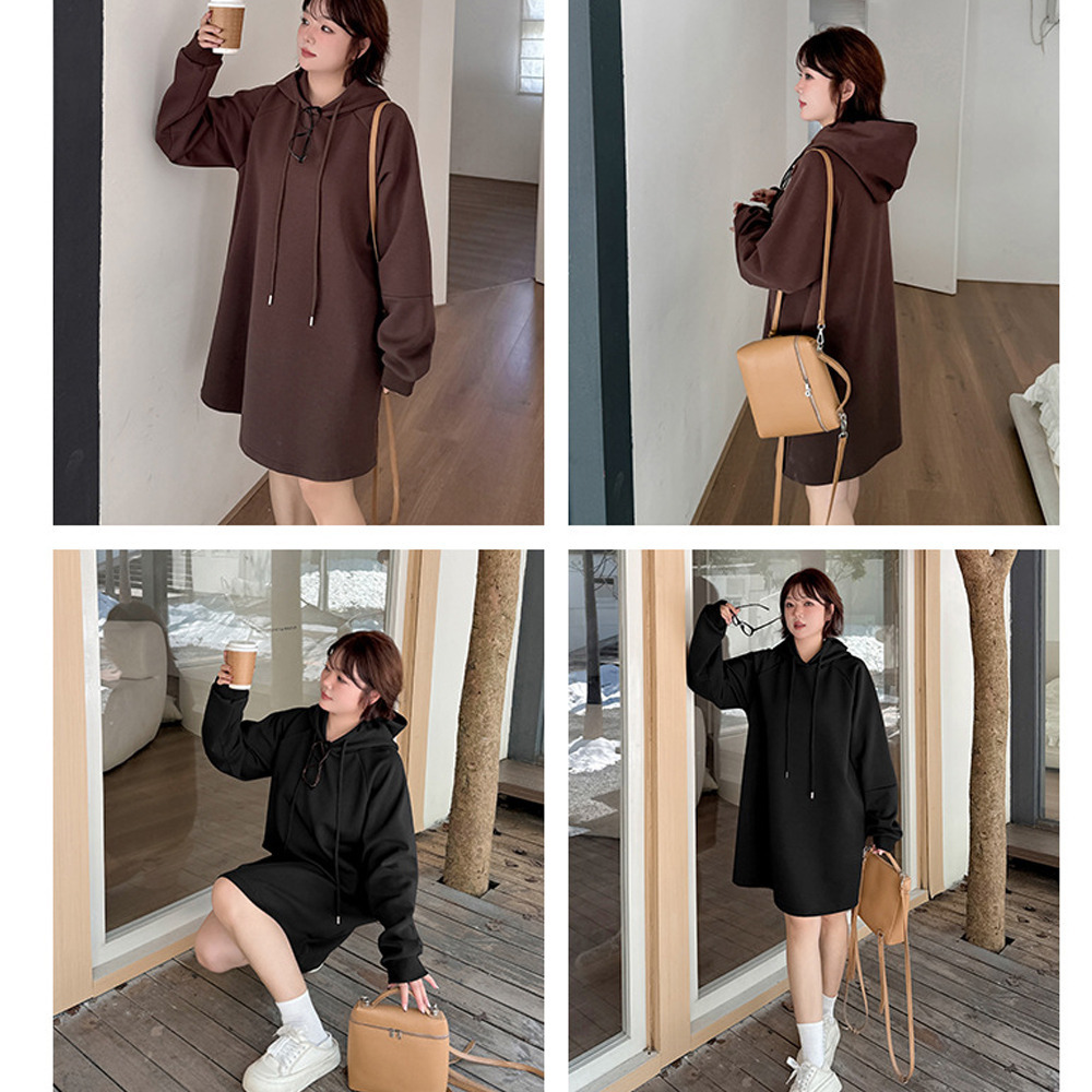 一枚でもカジュアルパンツとコーデしてもおしゃれなフーディーワンピ8