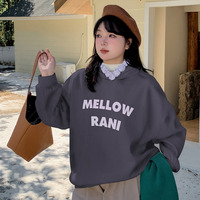 フードの配色ポンポンプリムが大人カワイイオーバーサイズパーカー