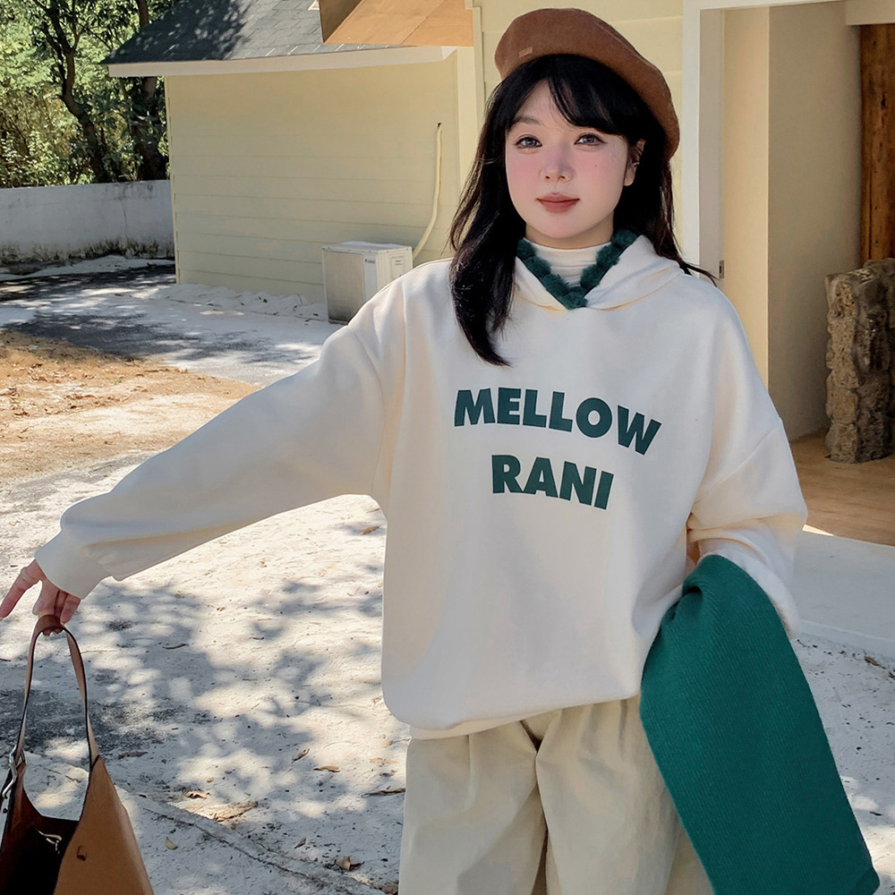 フードの配色ポンポンプリムが大人カワイイオーバーサイズパーカー3