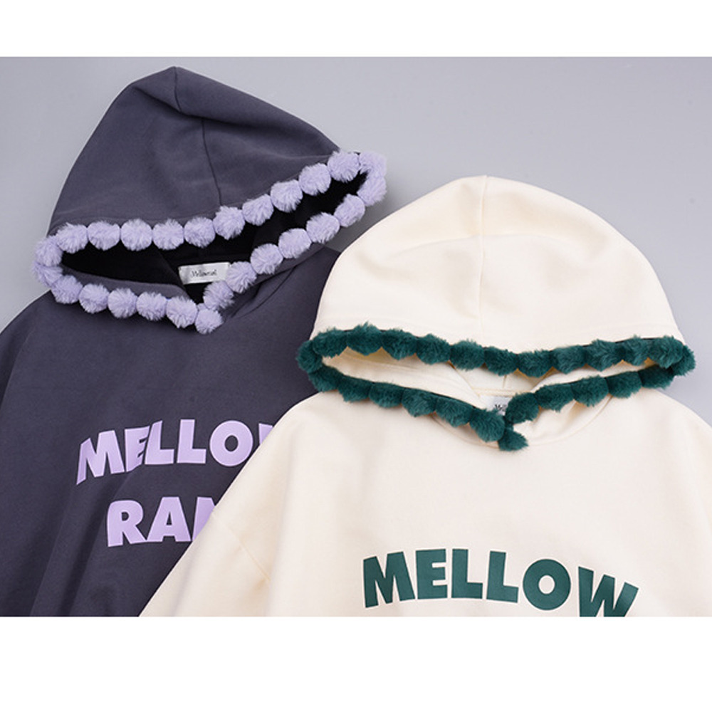 フードの配色ポンポンプリムが大人カワイイオーバーサイズパーカー9