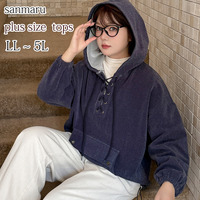 胸のレースアップが可愛い！デニム風の厚手スウェットパーカー