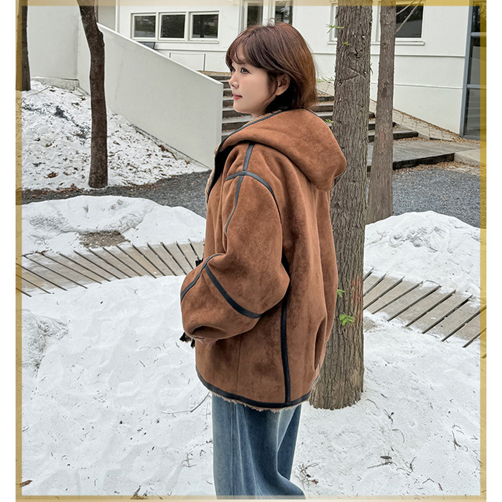 裏ボアでスエード調生地のトグルボタン フード付きジャケット13