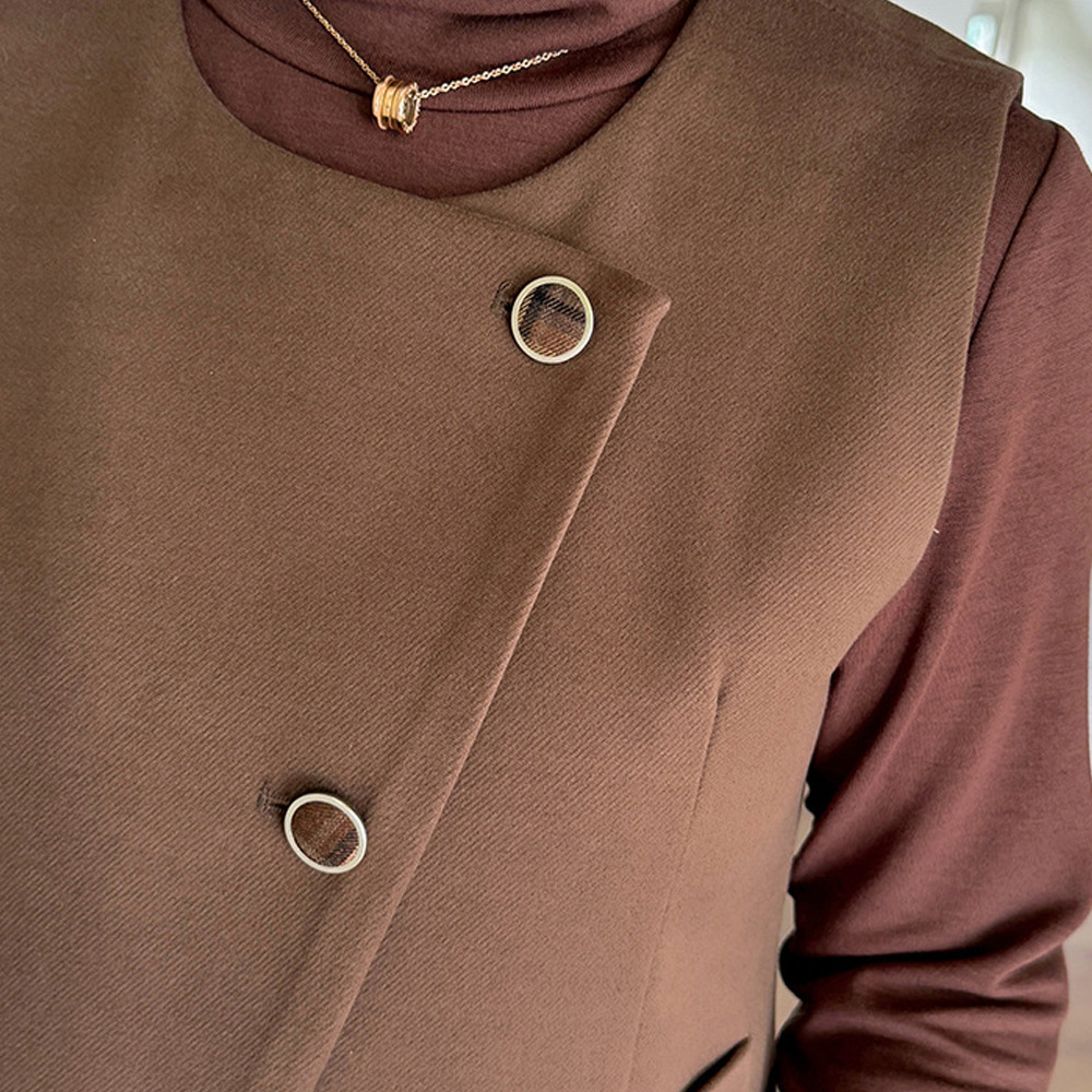 レトロでこなれ感のあるトップス+ベスト+スカート3点セット9