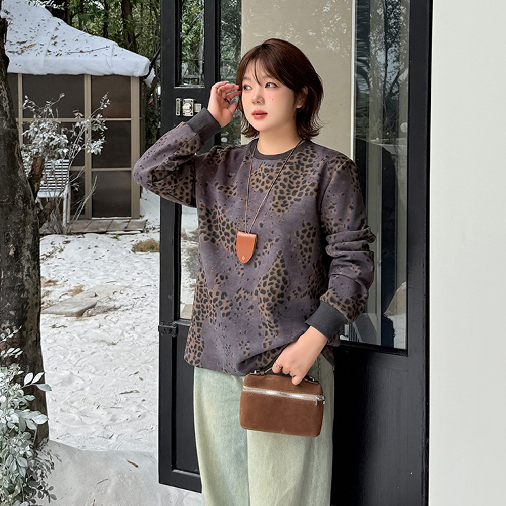 大人のカジュアルスウェット!裏起毛 レオパード柄プルオーバー トップス7
