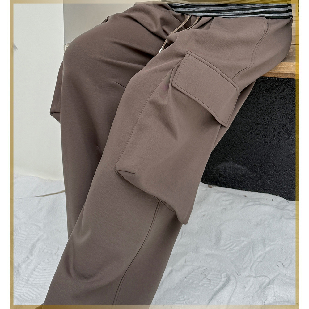 長さ6m違いの2タイプ 裏起毛のワイドレッグ ウエストゴム カーゴパンツ18