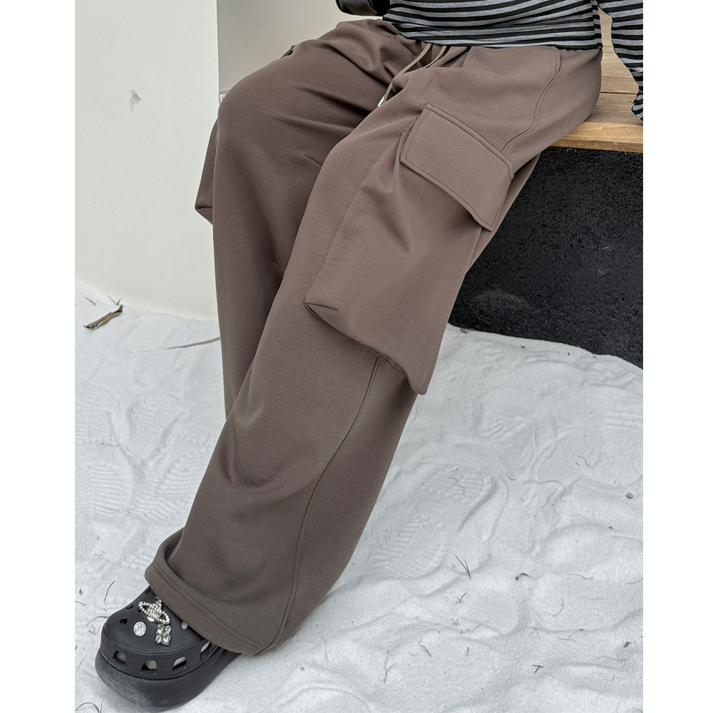 長さ6m違いの2タイプ 裏起毛のワイドレッグ ウエストゴム カーゴパンツ7