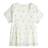 小花柄刺繍が上品で大人可愛いプルオーバーブラウス