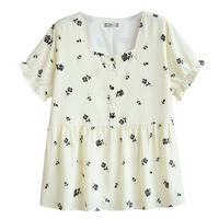 レトロな薔薇柄が上品なプルオーバーブラウス