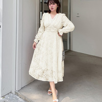 ラインストーン縁取り フラワープリントレース フレアワンピース