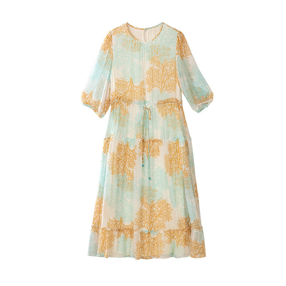 シルクライクなふんわりシフォン ツリープリントティアードワンピース18