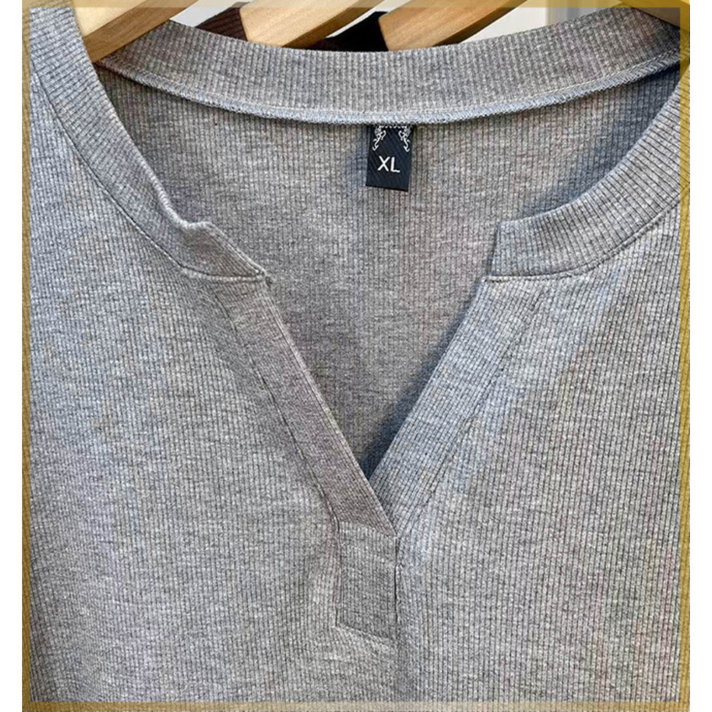 伸縮性に優れたリブニット素材で脇やキーネックのスタイルアップTシャツ sanmaru14