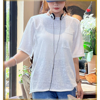 シンプルでスタイリッシュなオーバーサイズ 半袖Tシャツ