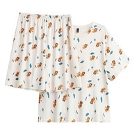 ライオンイラストがキュートな半袖Tシャツとショートパンツのルームウェア