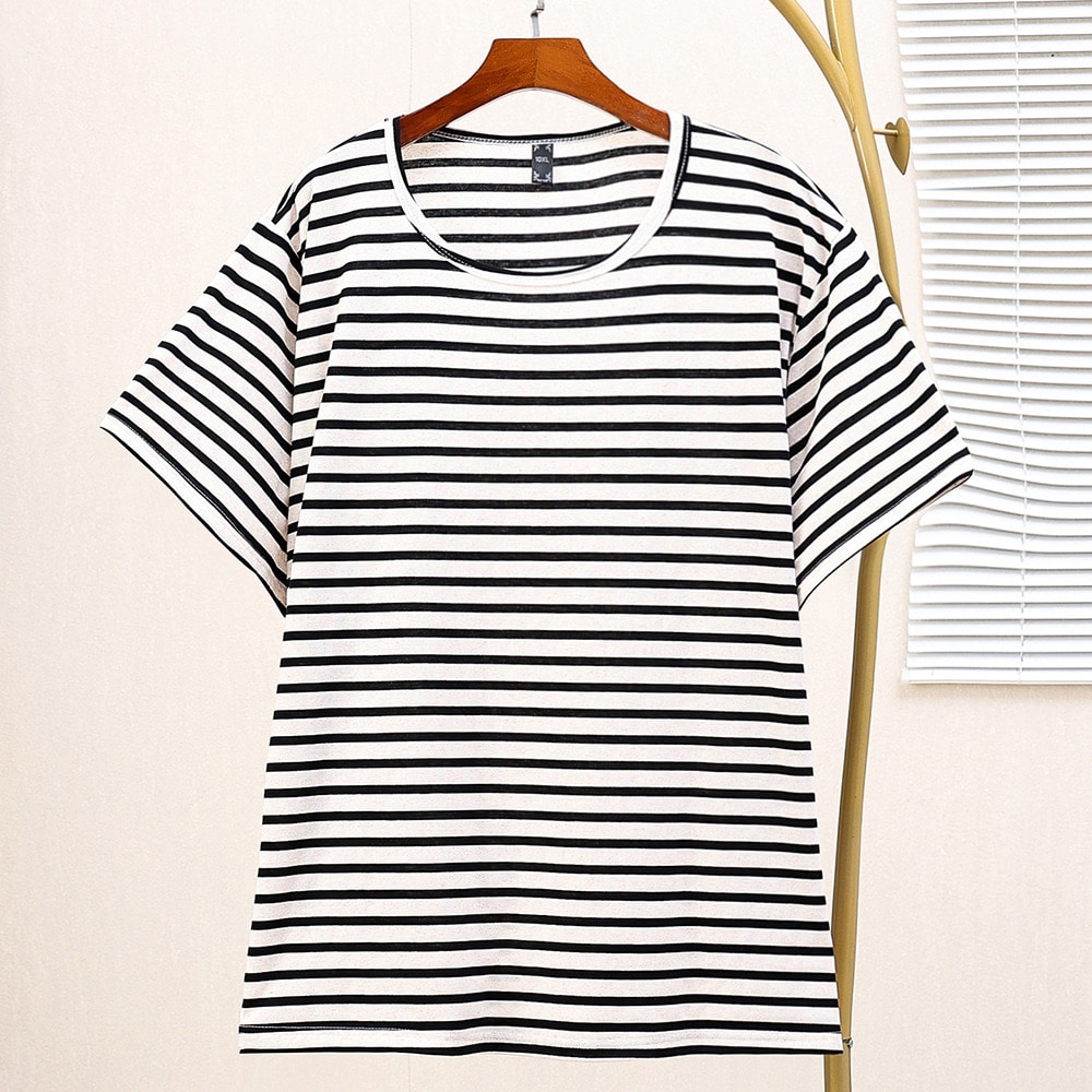 夏の定番ボーダー柄。ゆったりリラクシーな半袖Tシャツ4