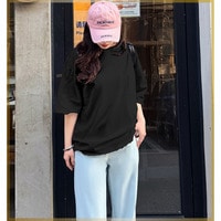 抜け感を纏う、大人のヴィンテージライクTシャツ。体型カバーも叶える一枚
