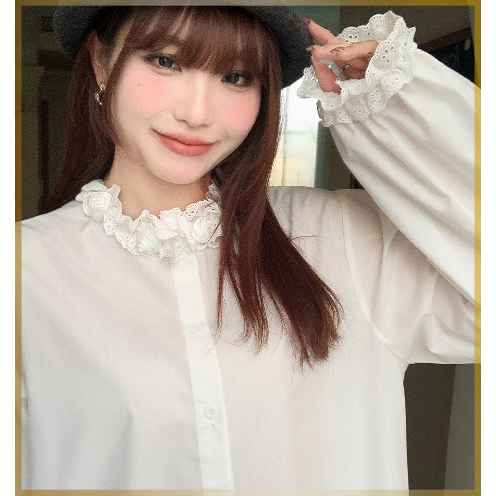 薔薇の飾り付きレース二重フリルスタンドカラー&袖口のホワイトブラウス14