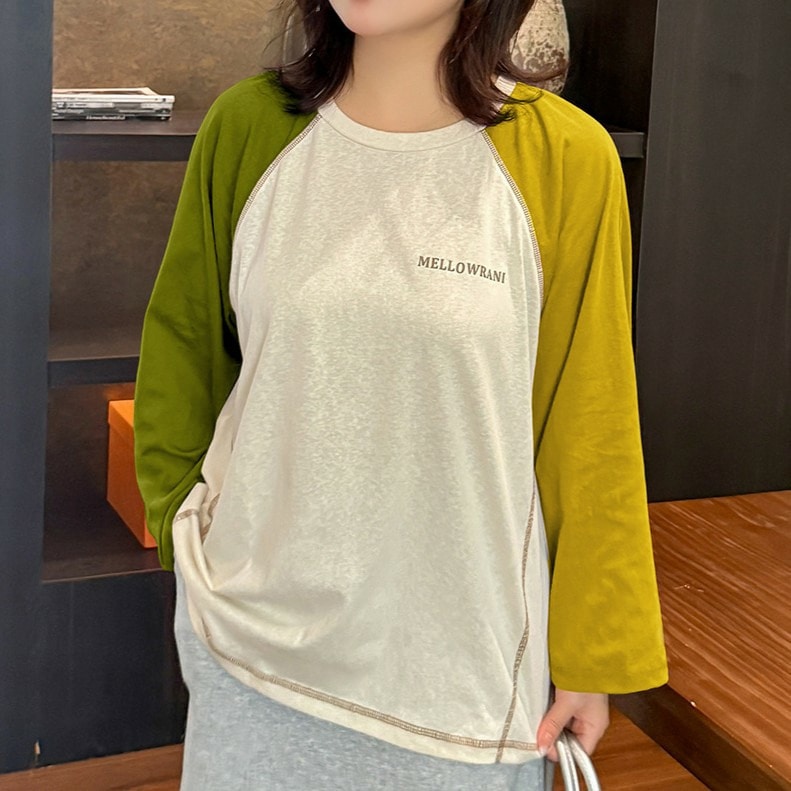 おしゃれなカラーブロックデザインのラグラン長袖Tシャツ1