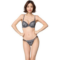スッキリ安定感のあるノンワイヤーブラセット　大きいサイズ 下着