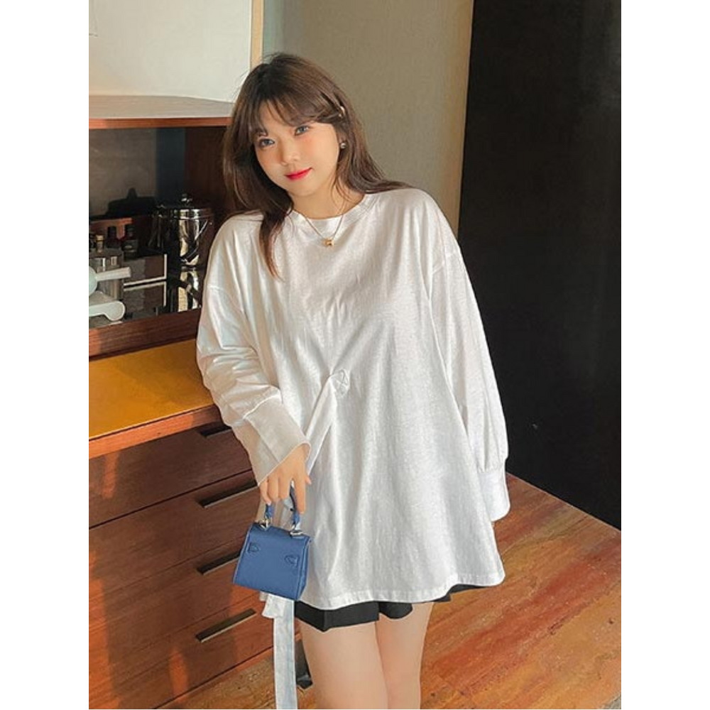 シンメトリーベルトデザインがオシャレ!長袖ビッグTシャツ 大きいサイズ レディース10