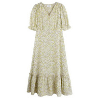 クラシックな小花柄のVネックハイウエスト切替フレアワンピース　大きいサイズ レディース