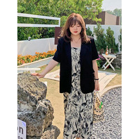 半袖テーラードジャケットと花柄肩紐ワンピースのセットアップ　大きいサイズ レディース