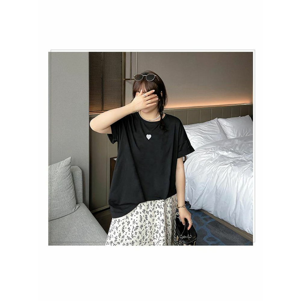 胸にハート刺繍入り！リラクシーな半袖オーバーサイズ Tシャツ　大きいサイズ レディース16