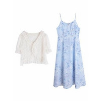 レースのライトジャケットとキャミワンピースのガーリーセット