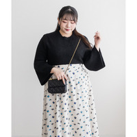 フレアスリーブシャギーニット