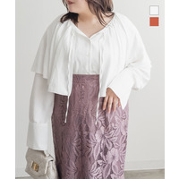 フリルカラーブラウス