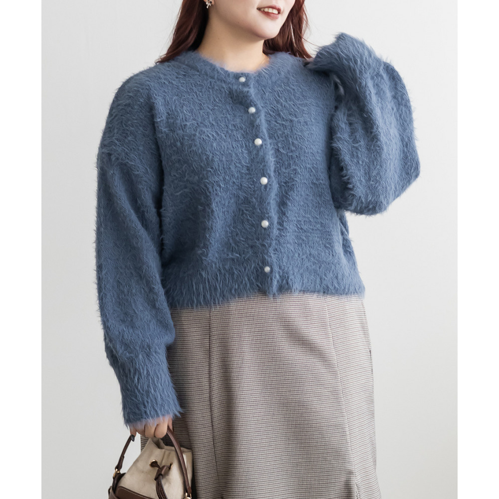 フェザーヤーンパール釦カーディガン1