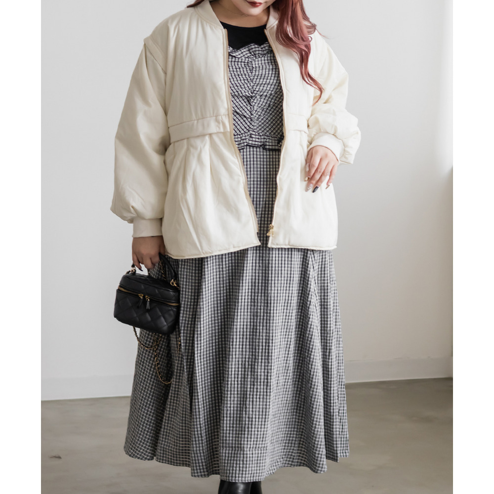 中綿ペプラムジャケット2