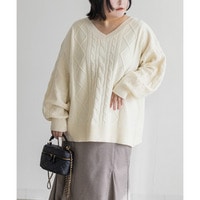 CLETTEオリジナルVネックケーブル編みニット