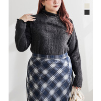 フェザータートルネックプルオーバー