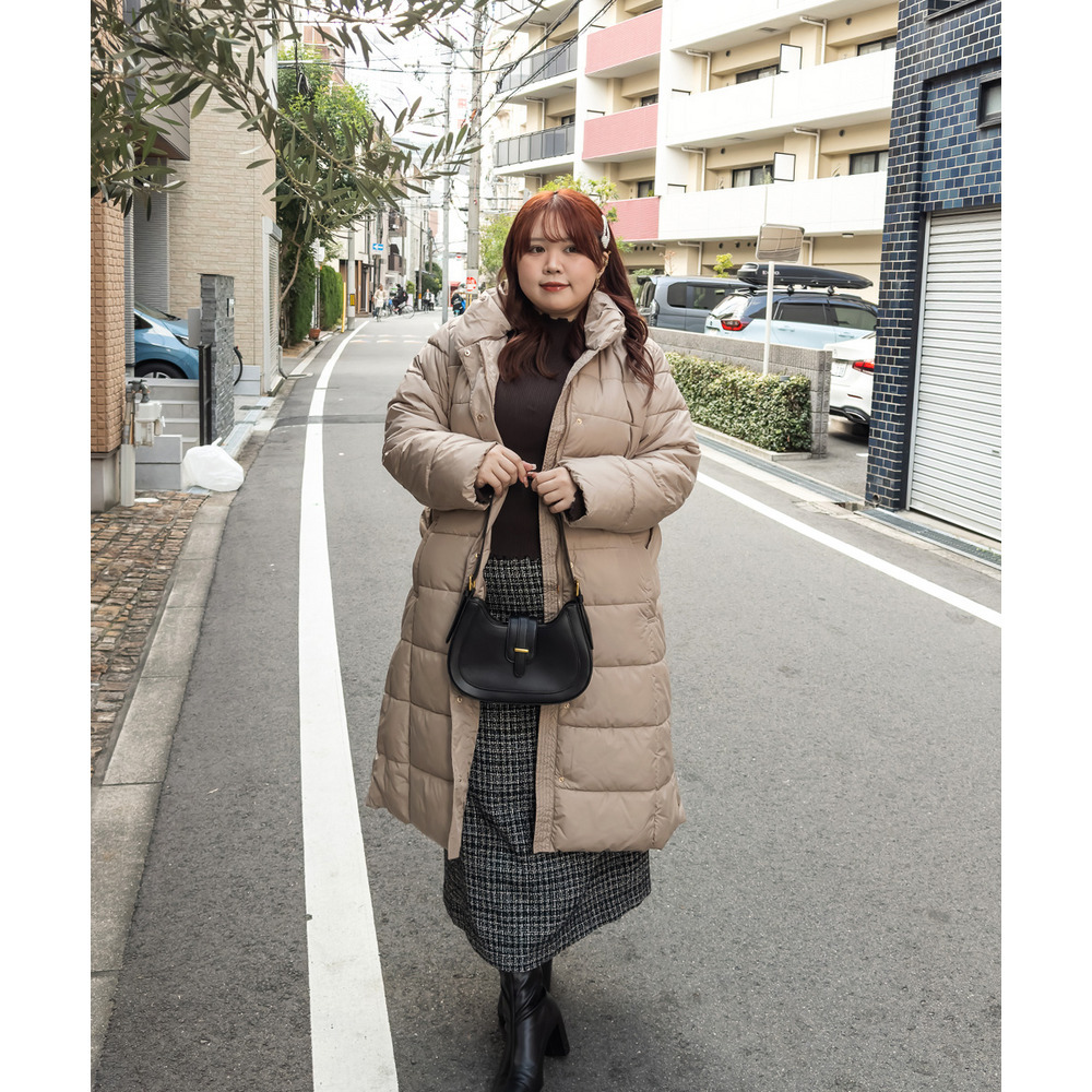 ファーフード付きロングコート4