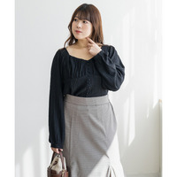 CLETTEオリジナルボタンデザインプルオーバー