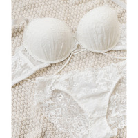 アンダーストリングレーシーブラジャー&ショーツセット