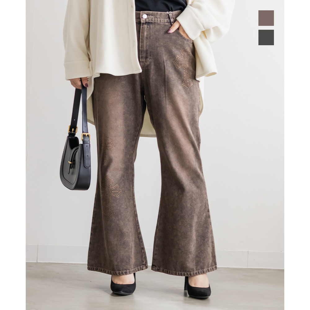 クロススタッズデニムフレアパンツ1