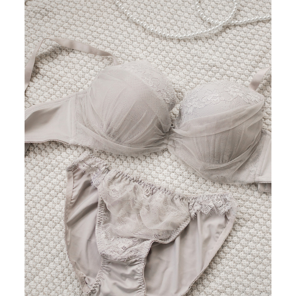 レースチュールソフトワイヤーブラジャー&ショーツセット1